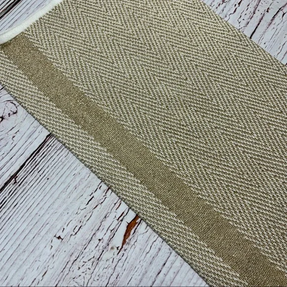 Michael Kors Scarf - Picture 3 of 6